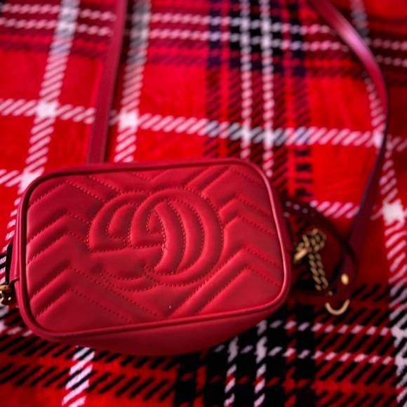 Gucci Marmont Mini - Picture 2 of 2